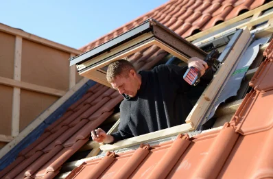 Pose de fenêtres de toit Velux à Saugy